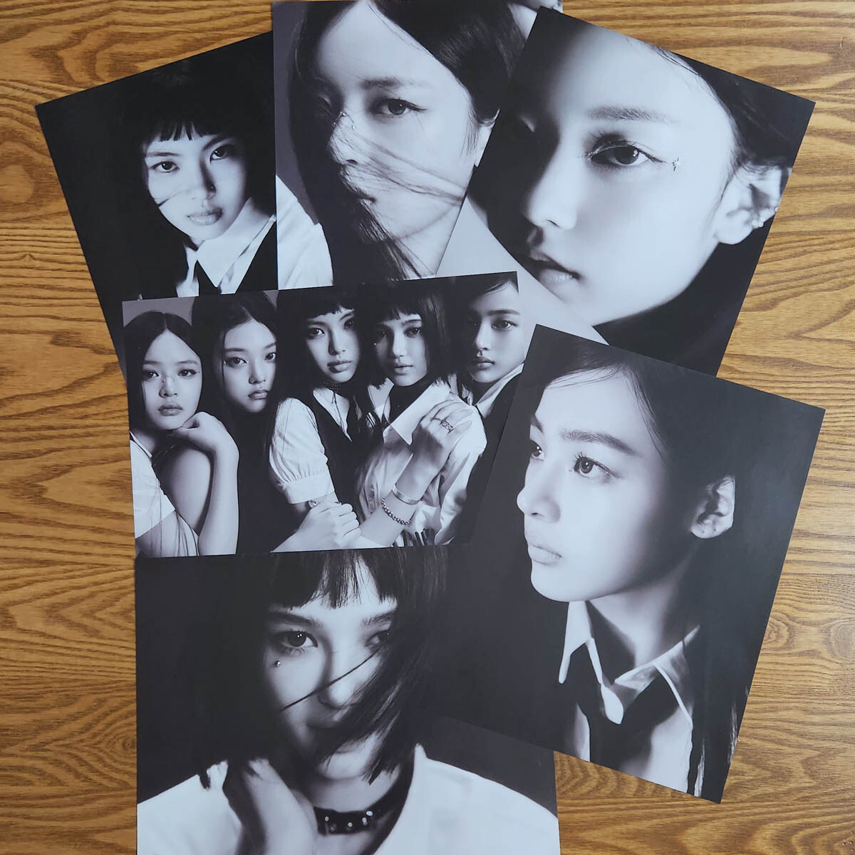 Official Mini Poster 6pcs Set NewJeans 1st EP New Jeans