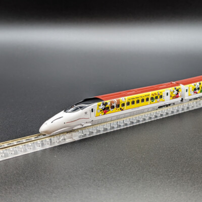 Tomix 97914 - 800 Shinkansen 'Go! Waku Waku Trip with Mickey' (6-Cars) - Spur N