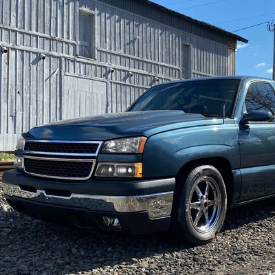 For 03-07 Silverado 1500-3500 Factory Style 4Pcs Amber Corner Headlights Black