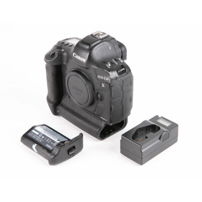 Canon EOS-1DX Mark II Digital SLR Camera - SKU#1858038