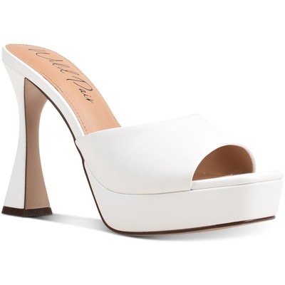 

Белые сандалии на платформе Wild Pair Womens Rajaa 5.5 Medium (B,M) BHFO 9337, White smooth