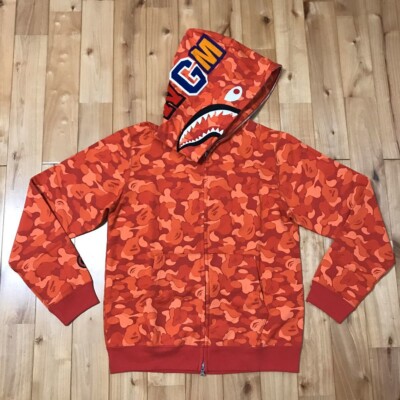 Aape red camo hoodie hotsell