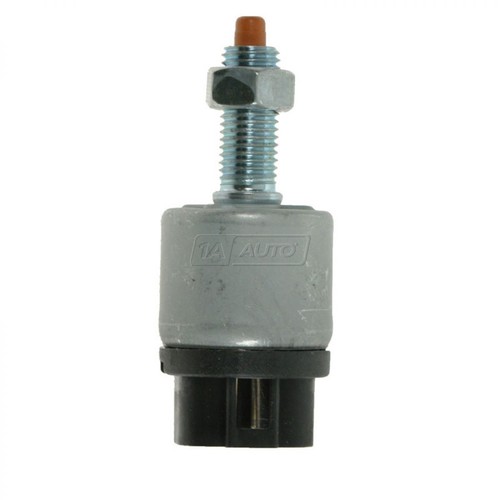 TRQ Driver Side Inner Fender Liner - Left Front, Black, Fits 1993-1997 Pontiac Firebird