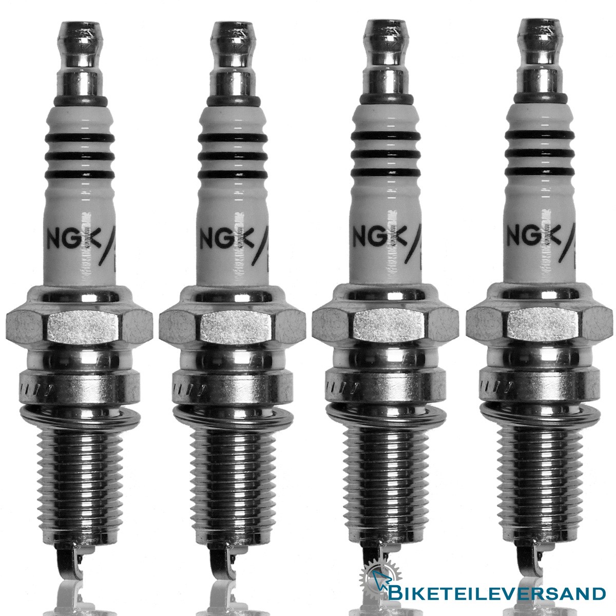 4X NGK Zündkerze LKAR8A-9 4786