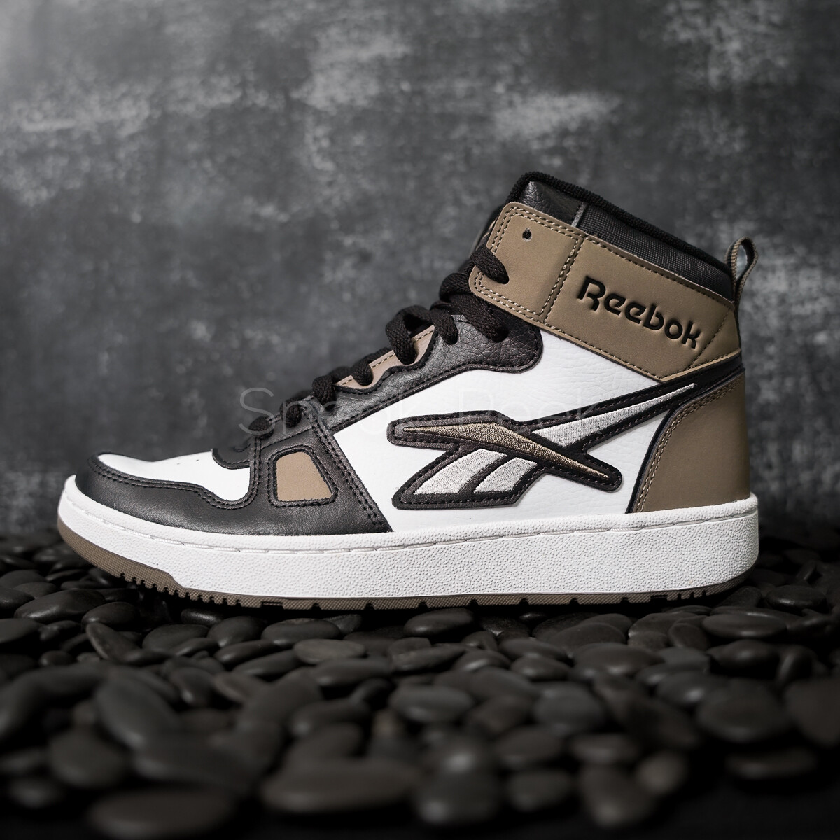 

Мужские баскетбольные кроссовки Reebok Resonator Mid Shadows #293, Gray black white, Reebok Resonator Mid