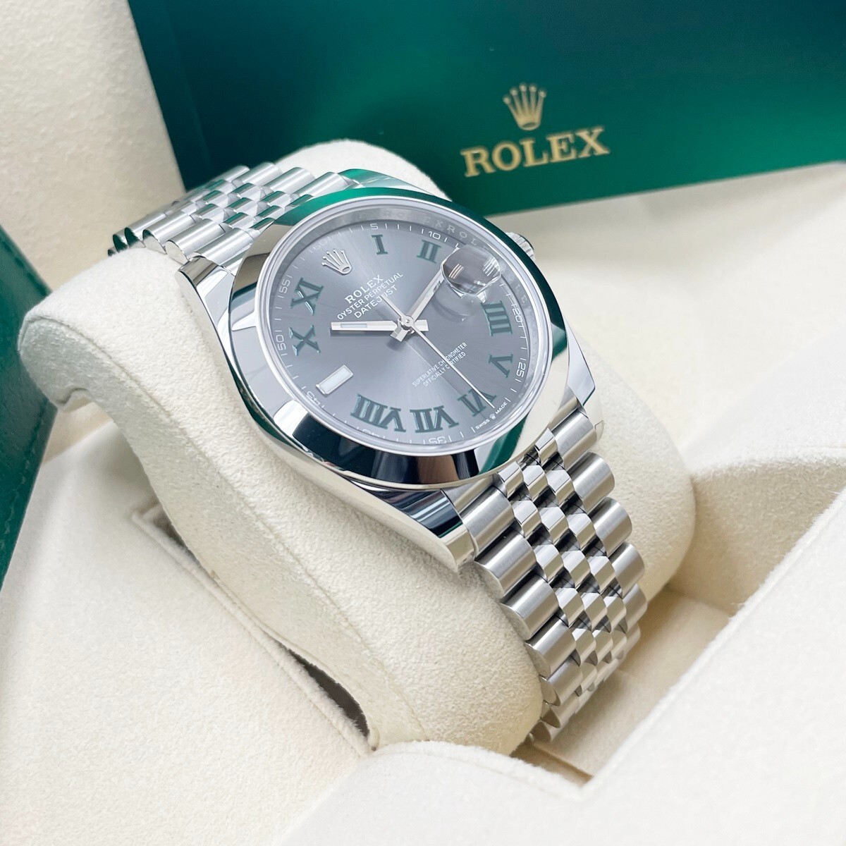 Pre-owned Rolex 126300 Datejust 41mm Wimbledon Dial Jubilee Bracelet Stainless Steel