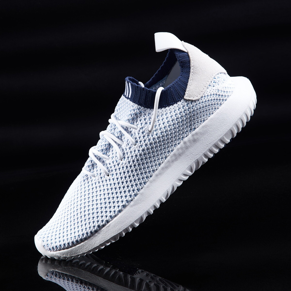 adidas originals tubular shadow primeknit