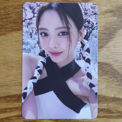 Yuna Official Photocard Itzy Cheshire Special Edition Genuine Kpop