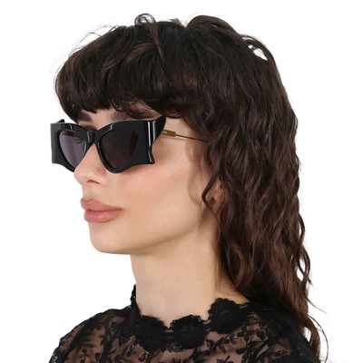 Pre-owned Gucci Grey Irregular Ladies Sunglasses Gg1328s 001 51 Gg1328s 001 51 In Gray