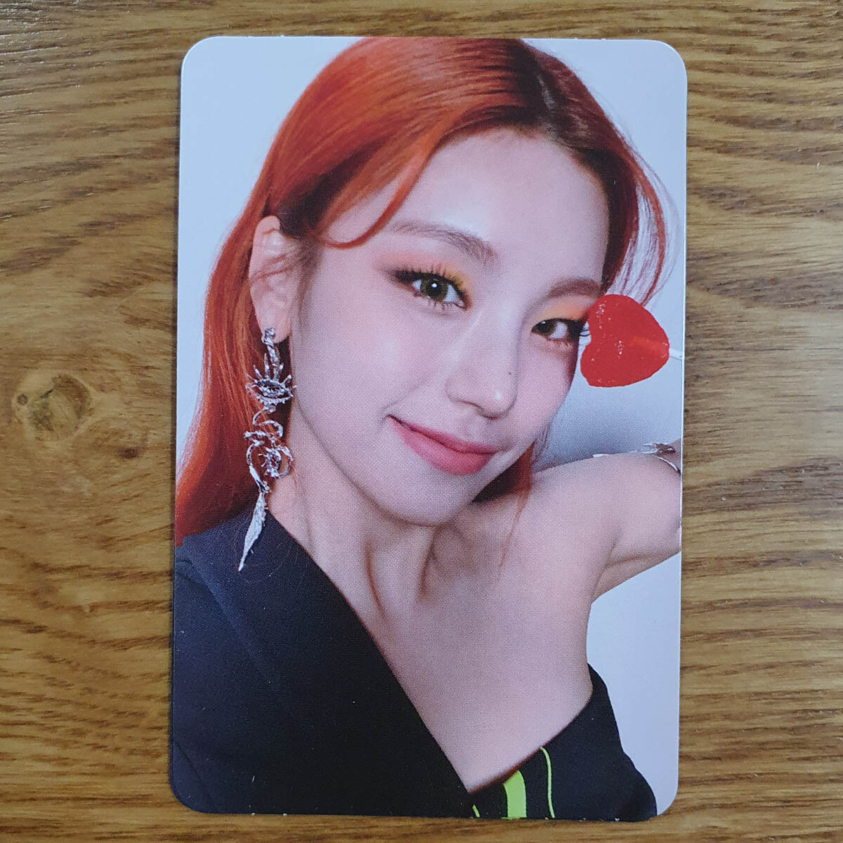 Yeji Official Photocard ITZY Guess Who Genuine Kpop | eBay