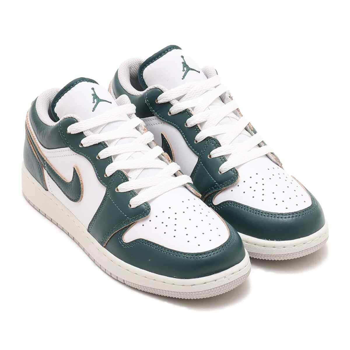 売切れ前に NIKE AIR JORDAN 1 LOW スウッシュがアクセントに◎ FQ8041-300 Nike GS Air Jordan 1 Low SE Oxidized Green White