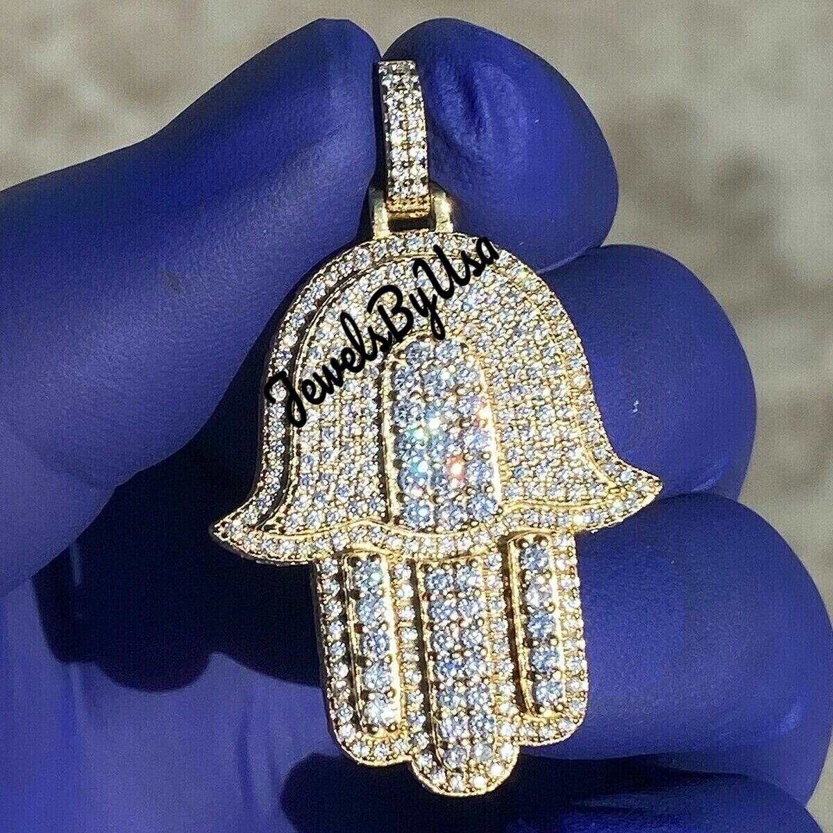 Pre-owned Nsg 3ct Men's D/vvs Moissanite 3d Hamsa Hand Charm Pendant Yellow Gold Plated Silver
