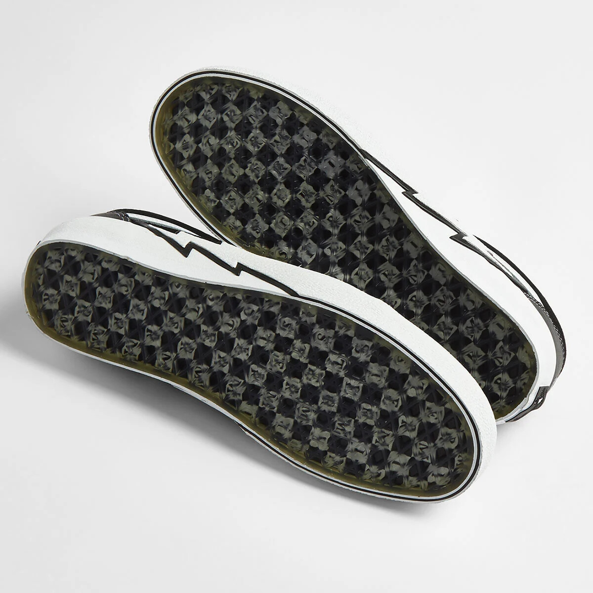 Pre-owned Vans Vn0007prblk1 Mastermind World × Vault By  Old Skool Bolt Vlt Lx In Black