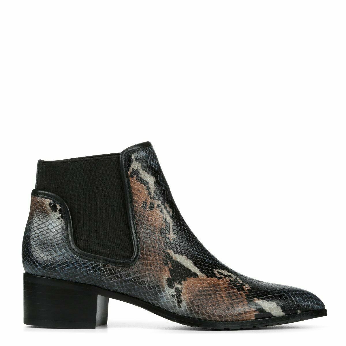 donald pliner sizing