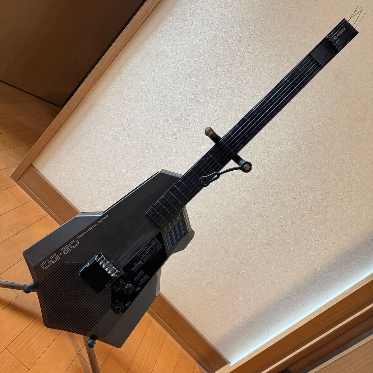 CASIO カシオ DG-20 デジタルギター　ジャンク品 CASIO DG-20 Digital Electric Guitar Synthesizer - Unique