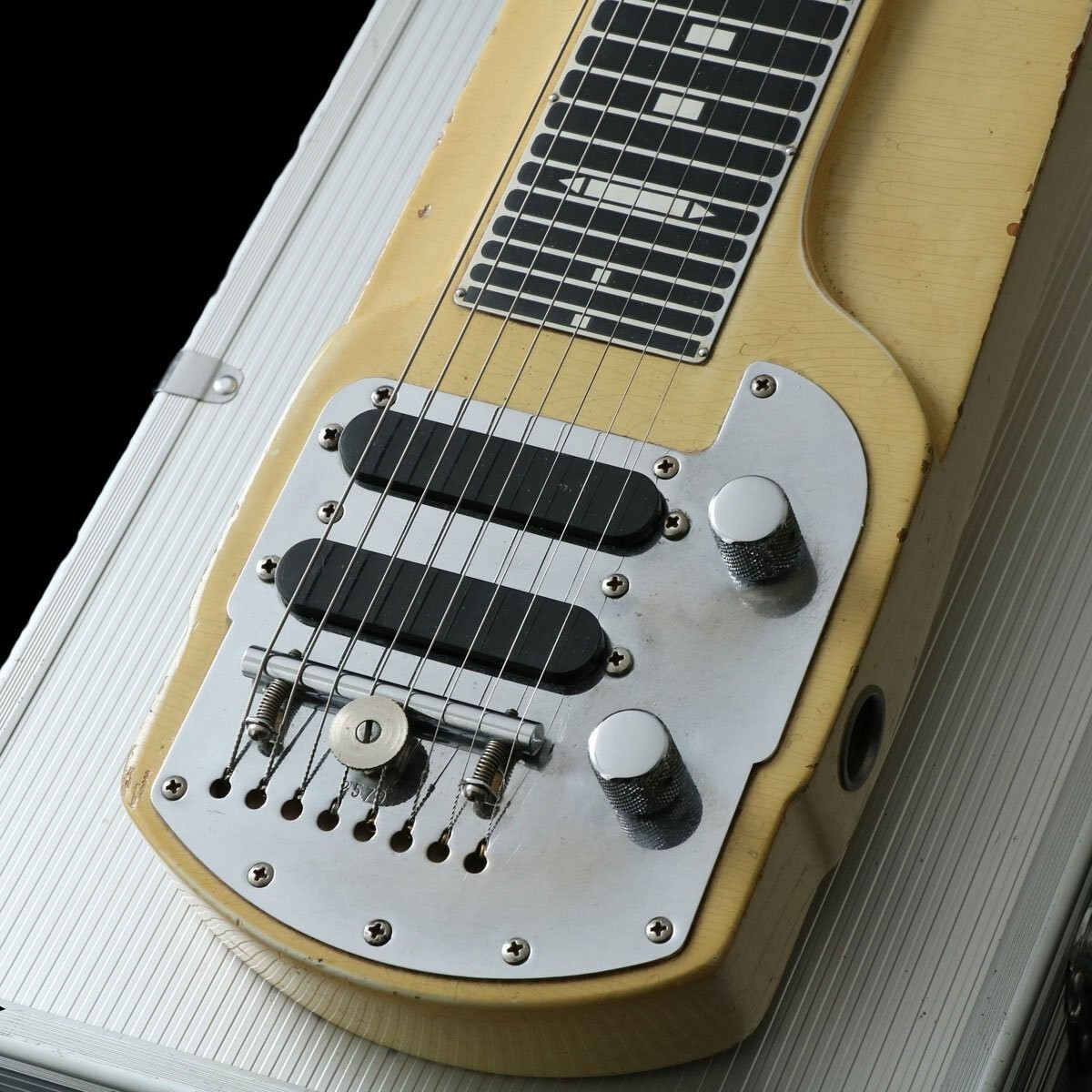 最終値下げ レリックギター ストラト Fender DeluxeDrive PU 最終値下げ レリックギター ストラト Fender DeluxeDrive PU