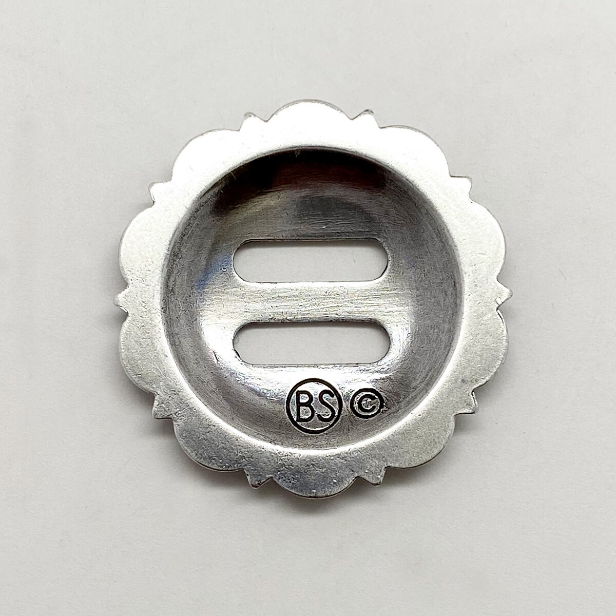 Set of 6 WESTERN HORSE SADDLE TACK ANTIQUE GOLD ENGRAVED SLOTTED CONCHOS