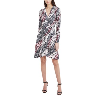 

BCBGMAXAZRIA Женское платье трапециевидного силуэта с запахом и животным принтом BHFO 6174, Black port