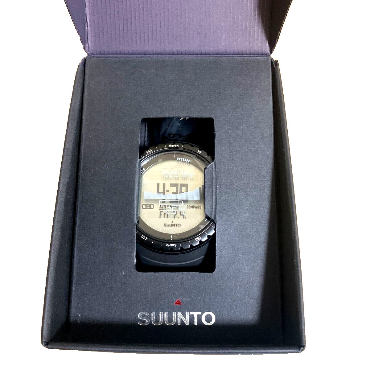 Pre-owned Suunto Core Regular Black Ss014809000 Quartz