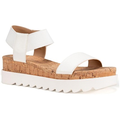 

Женские белые сандалии на плоской подошве Sun + Stone Melanyy 9.5 Medium (B,M) BHFO 5582, White sm