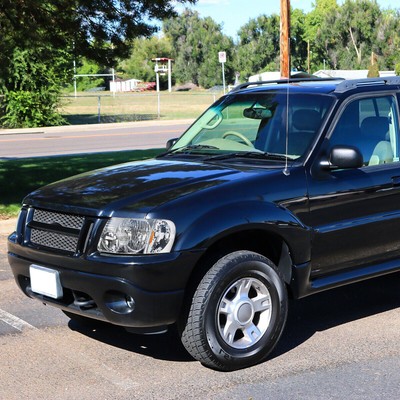 For 02-05 Ford Explorer Chrome Housing Headlight Amber Corner Signal Lamps Pair