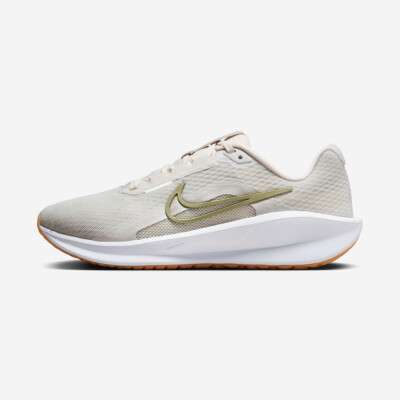Женская обувь Nike W Nike Downshifter 13 FD6476-010