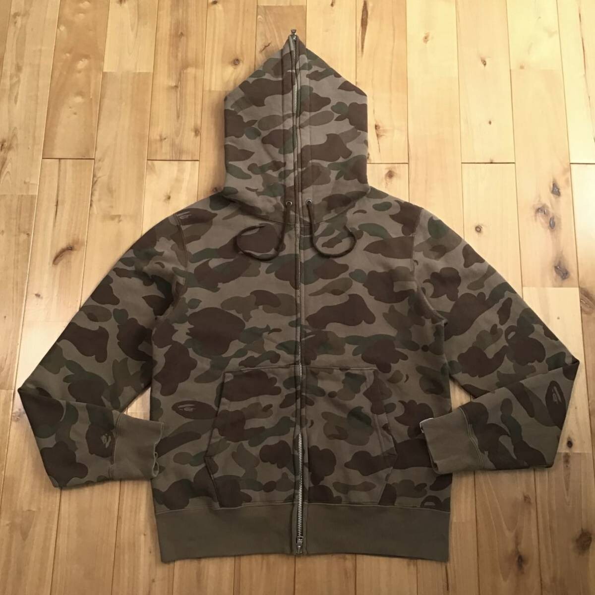 人気ブランド!!【A BATHING APE】1ST CAMO FIT FULL ZIP HOODIE $_57.JPG?set_id=880000500F