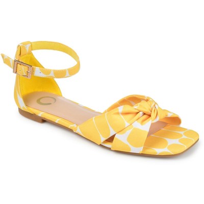 

Женские сандалии на плоской подошве Safina желтого цвета Journee Collection 8 Medium (B,M) BHFO 1998 г., Желтый, Safina