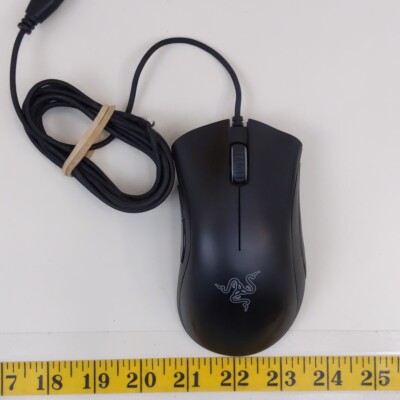 Razer DeathAdder Chroma Wired Optical Gaming Mouse Optical Rz01-0121 Computer