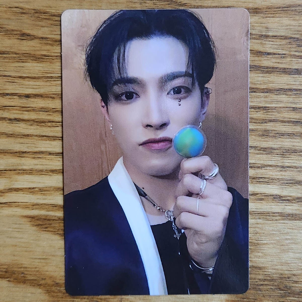 ￼ATEEZ HONGJOONG PHOTOCARD ホンジュン　トレカ Hong Joong Official Photocard Ateez Spin Off : From The