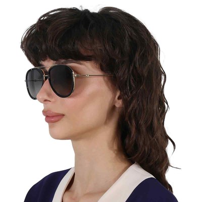 Pre-owned Gucci Polarized Grey Gradient Pilot Ladies Sunglasses Gg0062s 011 57 In Gray