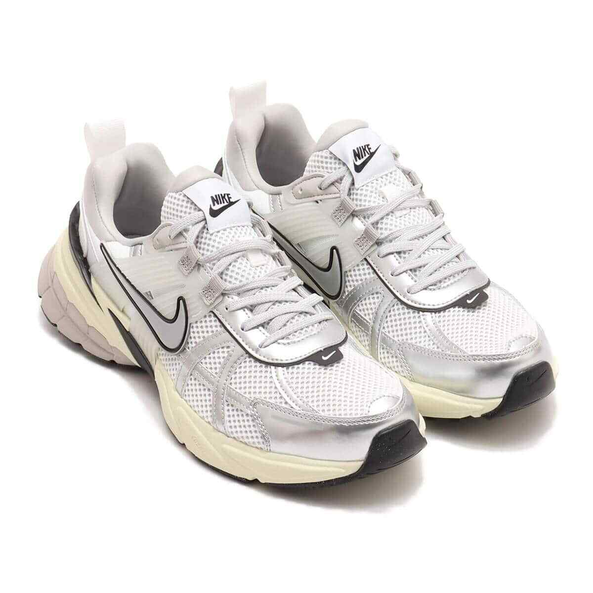 HJ4497-100 Nike V2K Run Summit White Pure Platinum Light