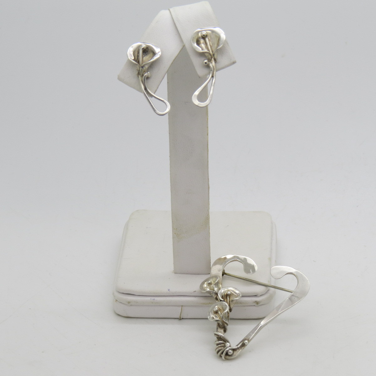 Vintage Signed MSH Sterling Silver Floral Lily Design Brooch/Pin & Earring Set E