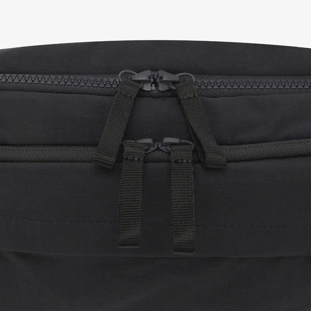 THE NORTH FACE TRAVEL CROSS BAG （19679） New THE NORTH FACE TRAVEL CROSS BAG M BLACK NN2PR41A