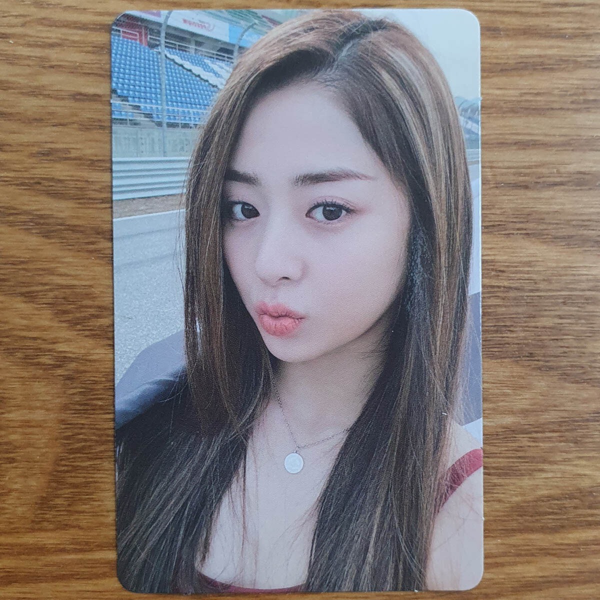 タレントカード Huh Yunjin Moshi Moshi Card Huh Yunjin Moshi Moshi Card