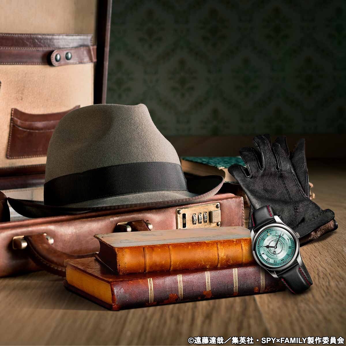 Pre-owned Seiko Spy×family  Collaboration Watch Limited 2000 Edition Number Cowhide Gifts