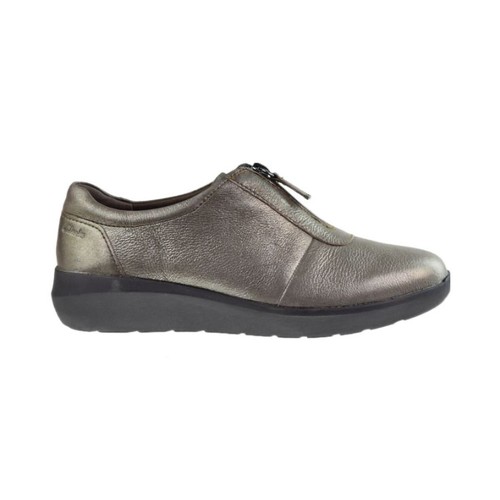 

Женские лоферы Clarks Kayleigh Sail Loafer, металлик 26153204, Metallic