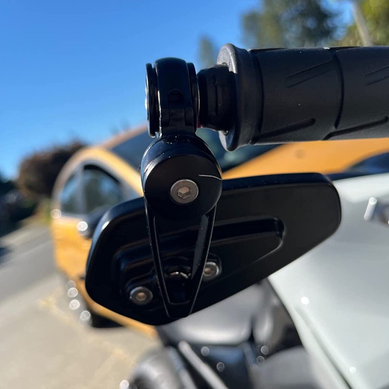 Motorcycle 7/8