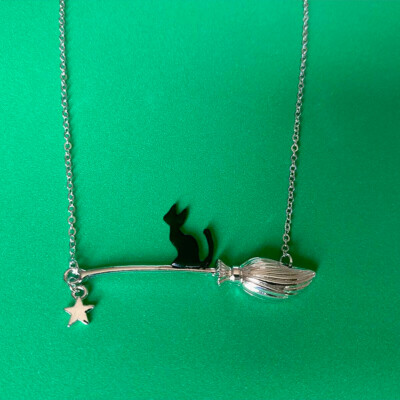 Vintage Black Cat Broomstick Pendant Necklace Star Charm Women Halloween Jewelry