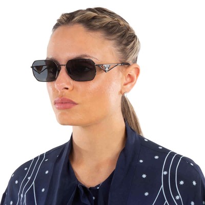 Pre-owned Prada Polarized Grey Geometric Ladies Sunglasses Pr A51s 1ab5z1 58 In Gray