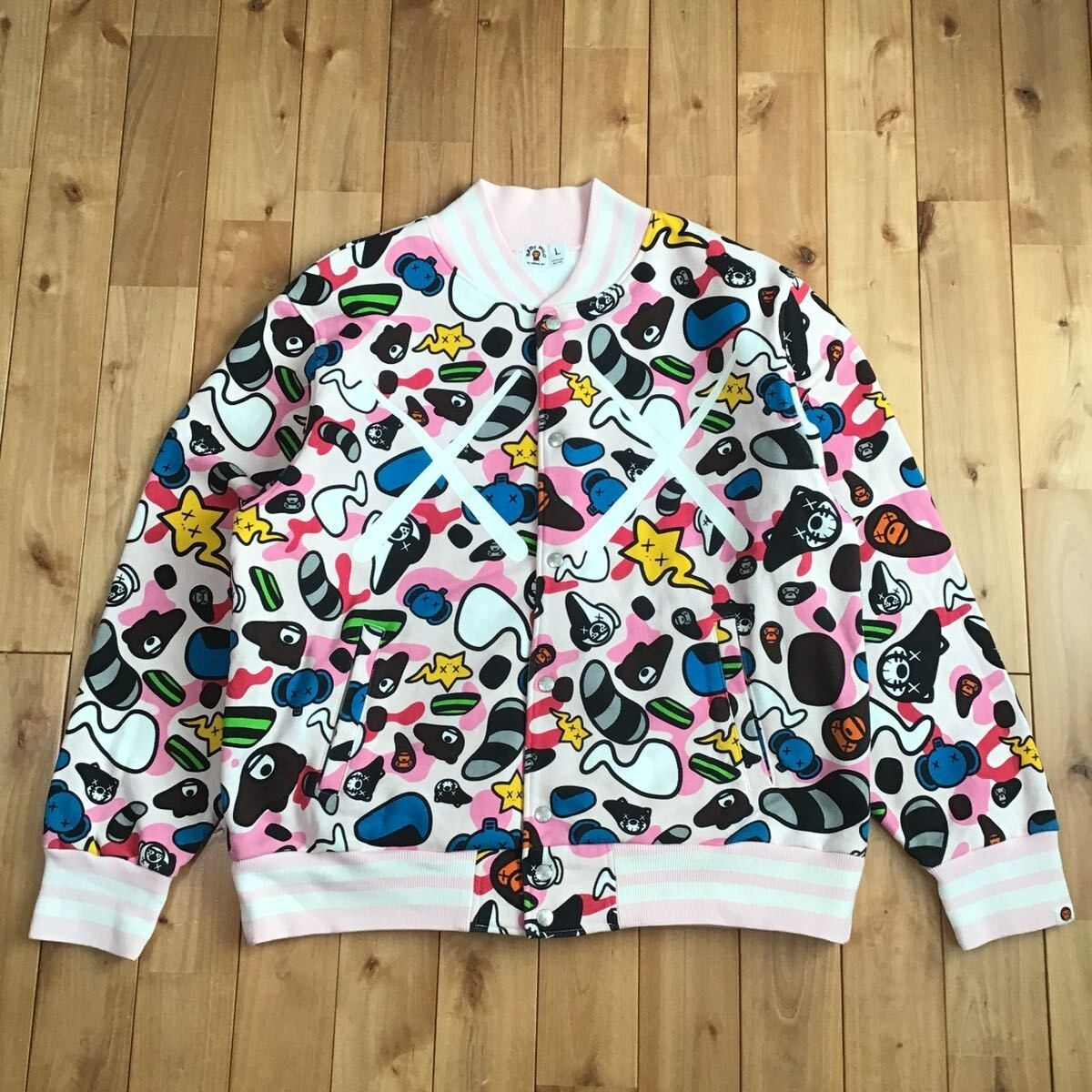 【希少】Bape Kaws Milo Varsity Jacket 古着 BAPE × KAWS Milo Animal Kingdom sweat varsity jacket Pink A