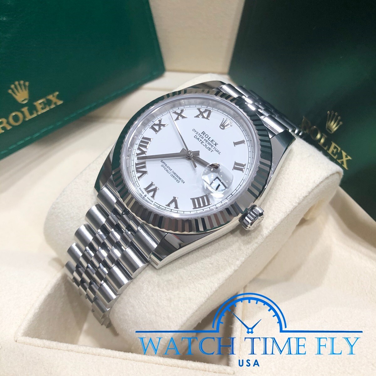 Pre-owned Rolex Datejust 41mm 126334 Fluted Bezel White Roman Dial Jubilee Bracelet