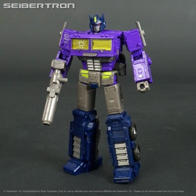 WFC-GS17 Shattered Glass Optimus Prime Transformers Generations Selects 2024