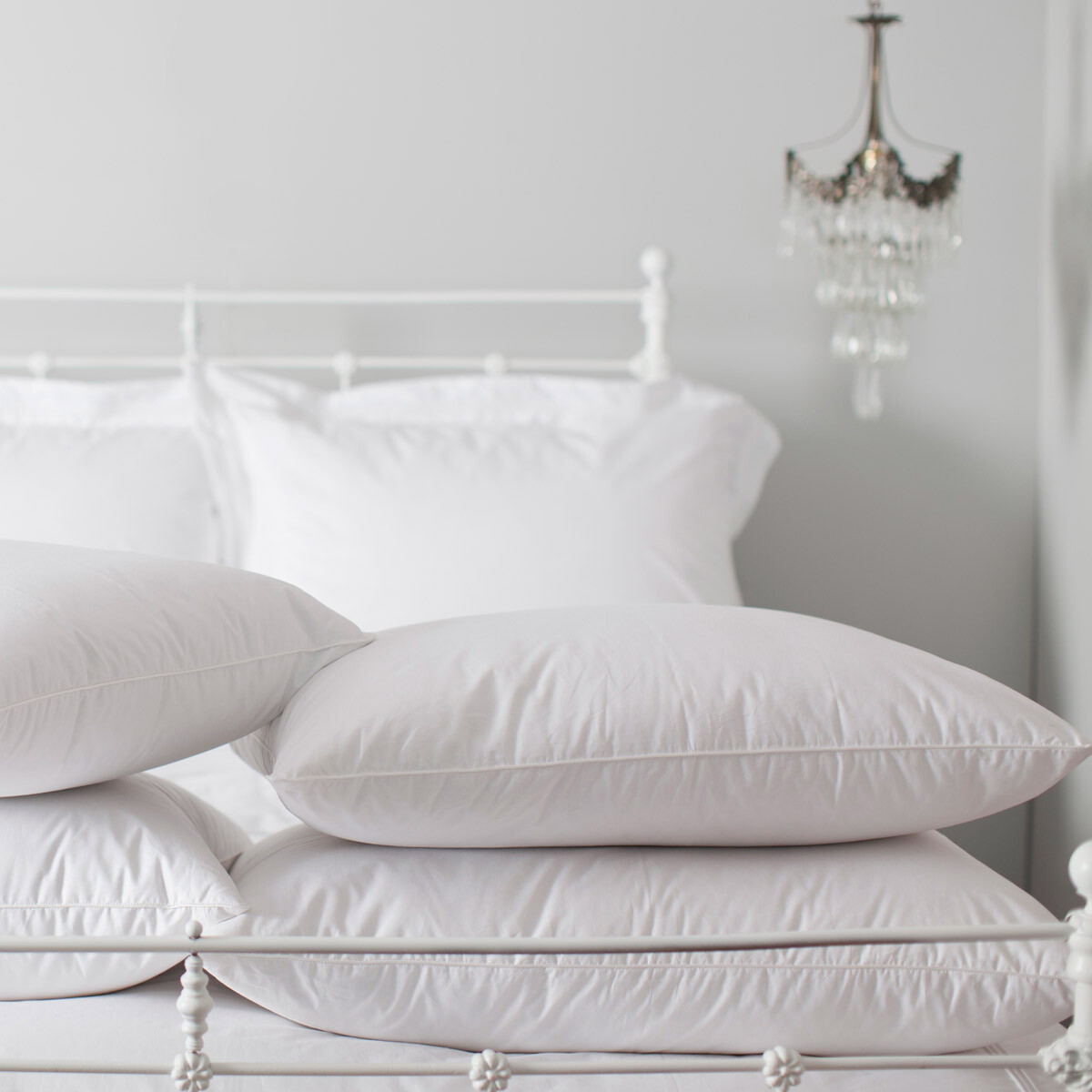 EXTRA SOFT LUXURY 100 HOLLOWFIBRE PILLOWS PAIR NONALLERGIC