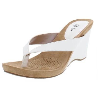 

Style - Co. Женские шлепанцы Chicklet Thong Босоножки на танкетке Heels BHFO 4205, Chicklet