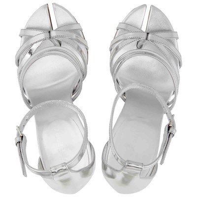 Pre-owned Burberry Split-toe Detail Metallic Leather Hove Sandals In Gray