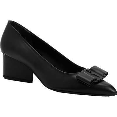 Женские туфли Salvatore Ferragamo Viva55 черного цвета на плоской подошве 5 размера (B,M) BHFO 8439