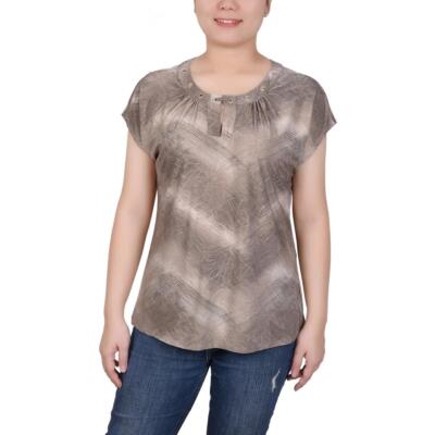 Женская блузка с круглым вырезом и принтом из коллекции NY Collection Petites BHFO 5008