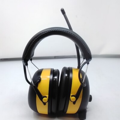 3M WorkTunes Connect + AM/FM Plastic Hearing Protection Earmuffs
