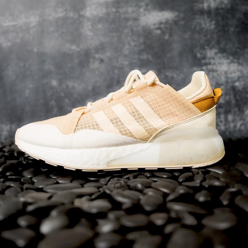 アッキーです。 Adidas Originals ZX 2K Boost Pure Women's Running Shoe